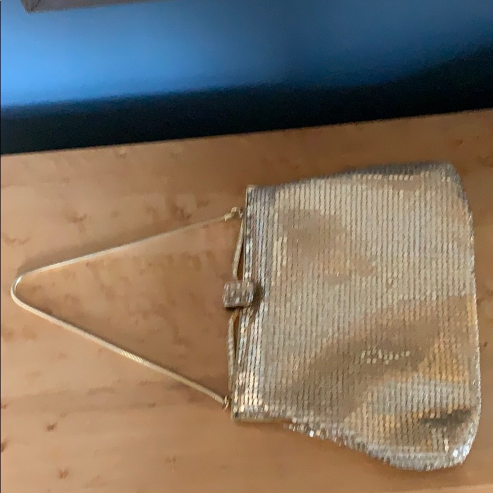 Small gold vintage purse